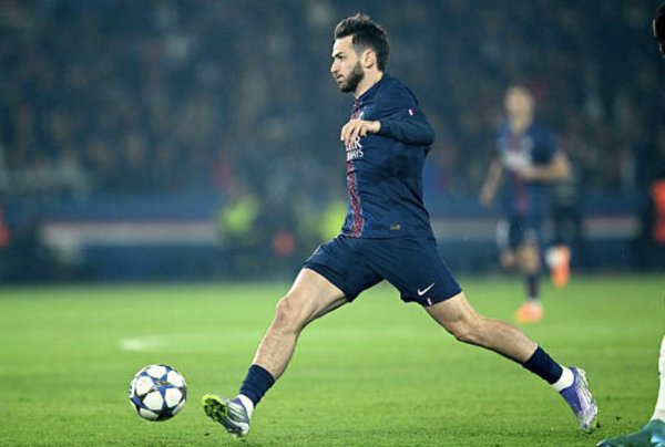 配资网站首选 KK：诺伊尔是足球界的传奇；少一人的情况下拜仁仍防住了我们